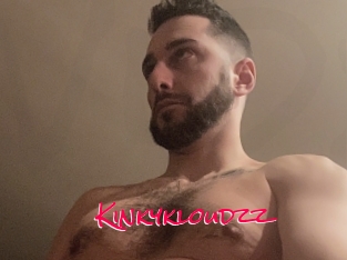 Kinkykloudzz