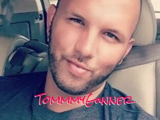 TommmyGunner